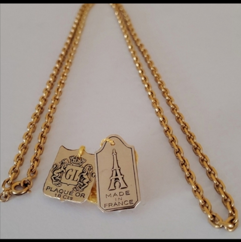 Mariner Link Gold Chain Necklace - Picture 2 of 3